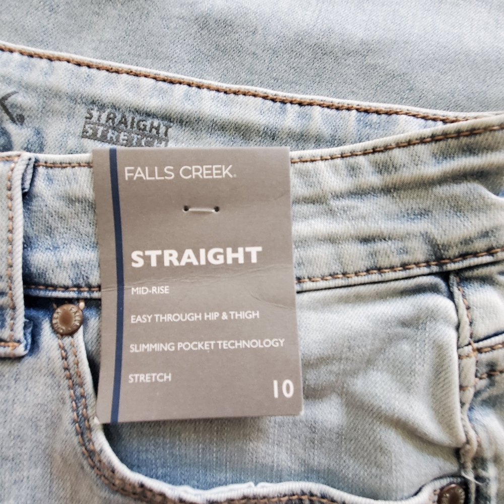 Jeans - Picture 2 of 4